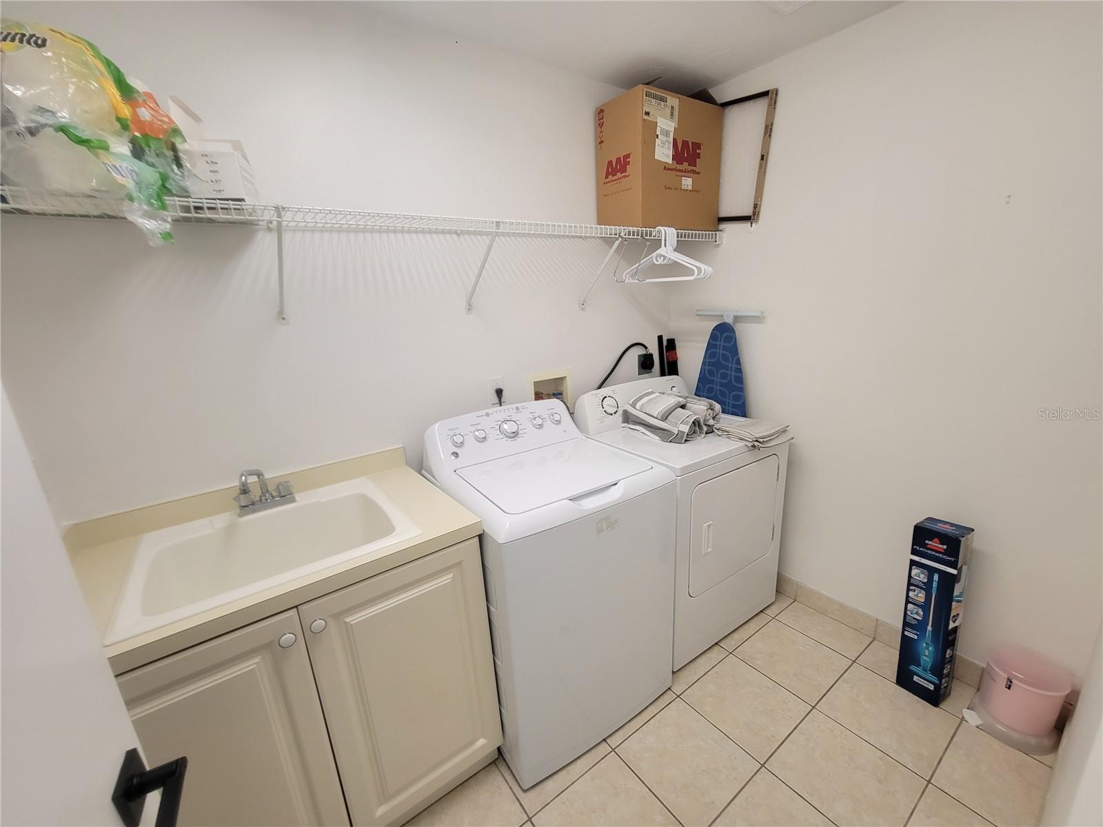 252 S LINKS AVE #2nd Floor
