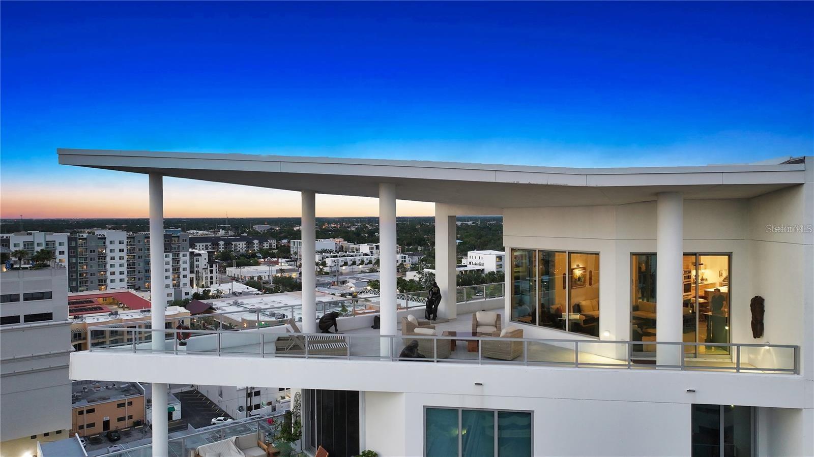 111 S PINEAPPLE AVE #1210