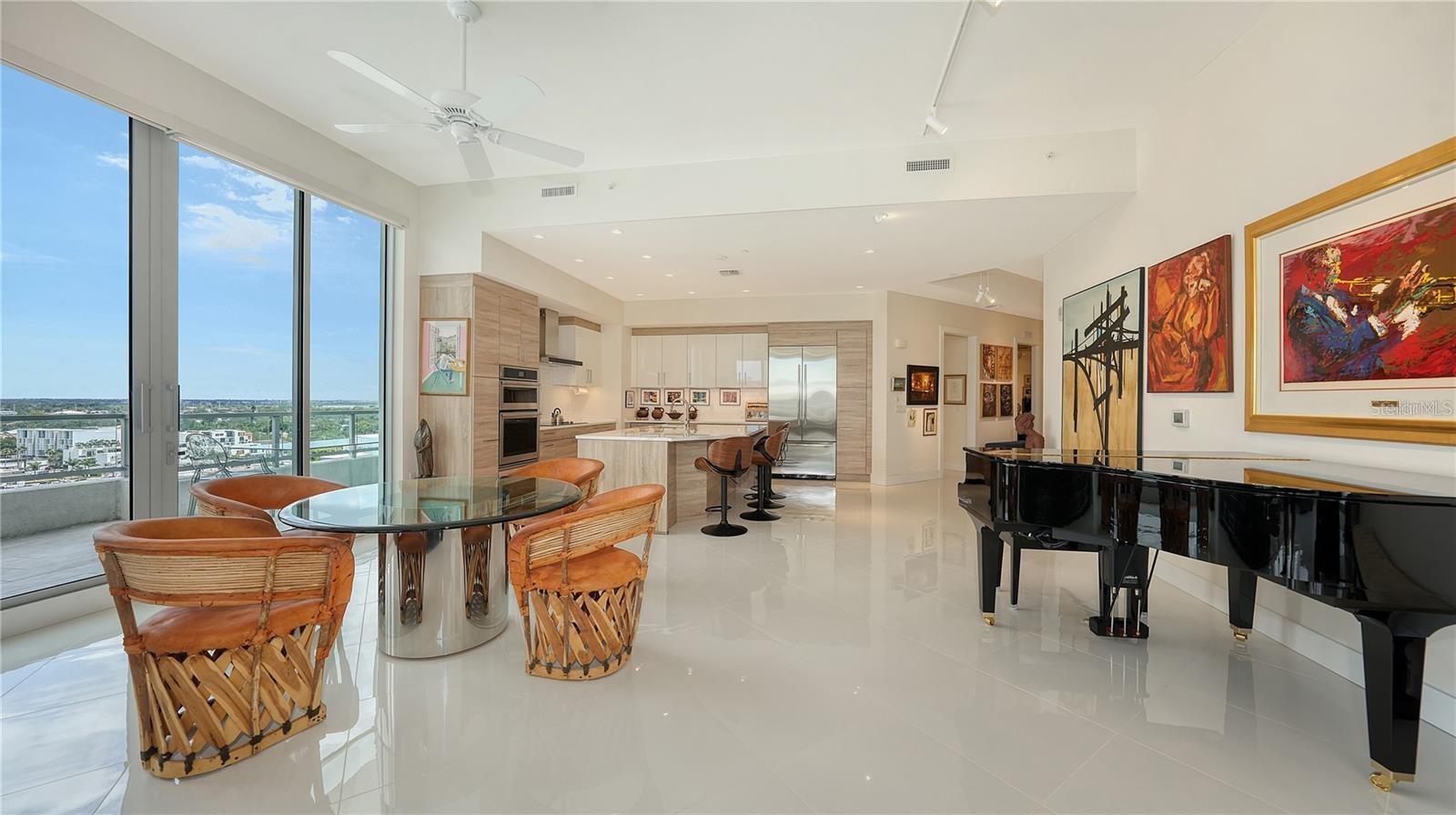 111 S PINEAPPLE AVE #1210