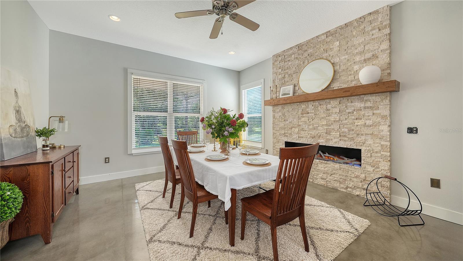 1408 OAK HAMMOCK RD