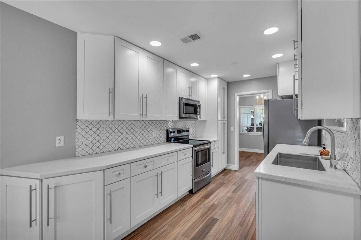 3374 BOUGAINVILLEA ST