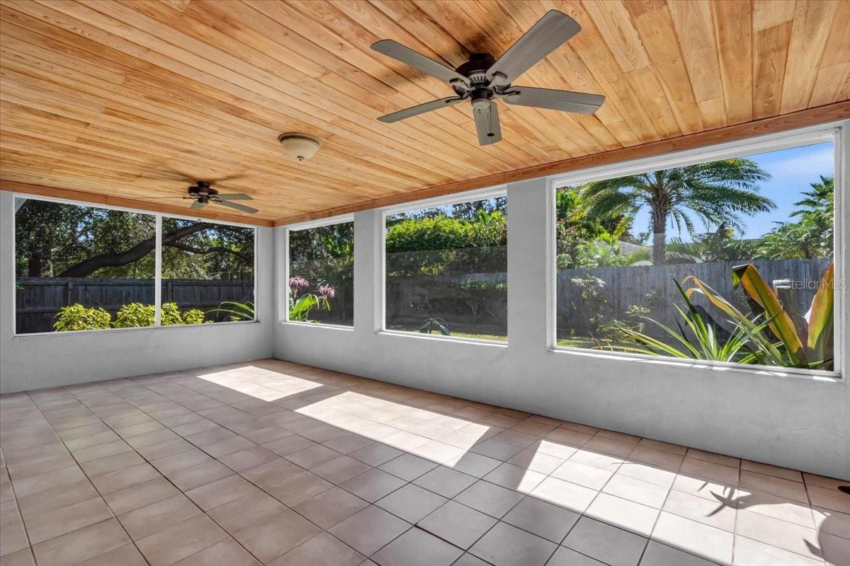 3374 BOUGAINVILLEA ST