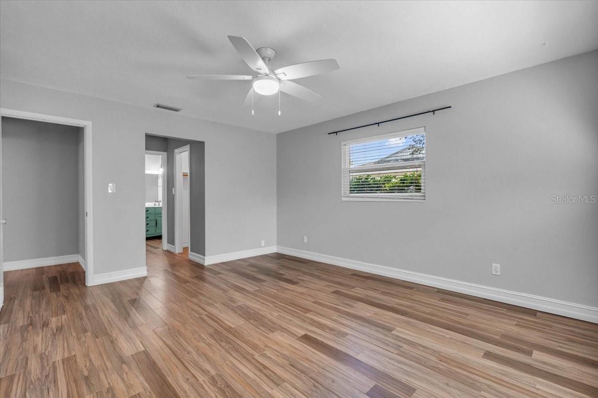 3374 BOUGAINVILLEA ST