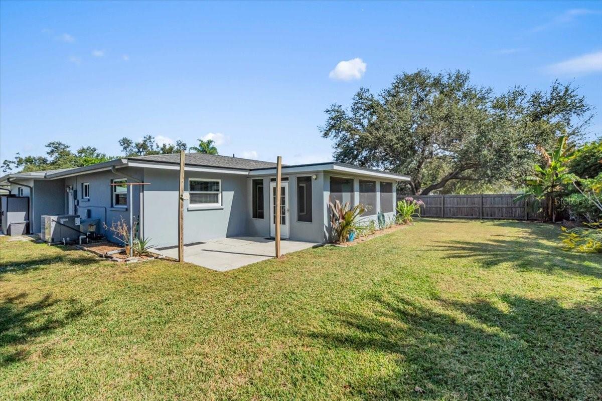 3374 BOUGAINVILLEA ST