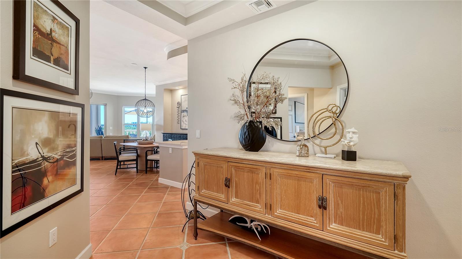 5440 EAGLES POINT CIR #104