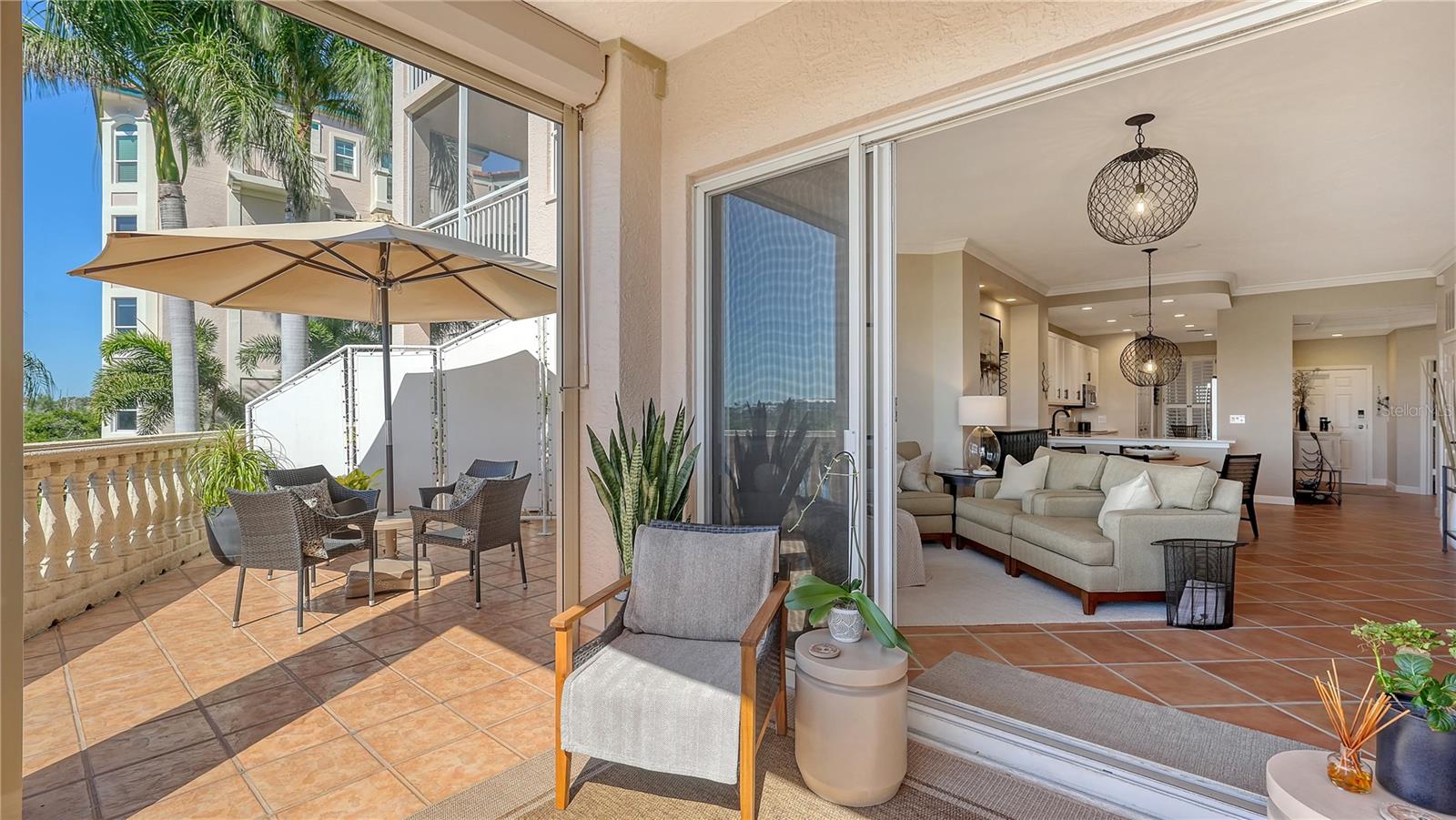 5440 EAGLES POINT CIR #104