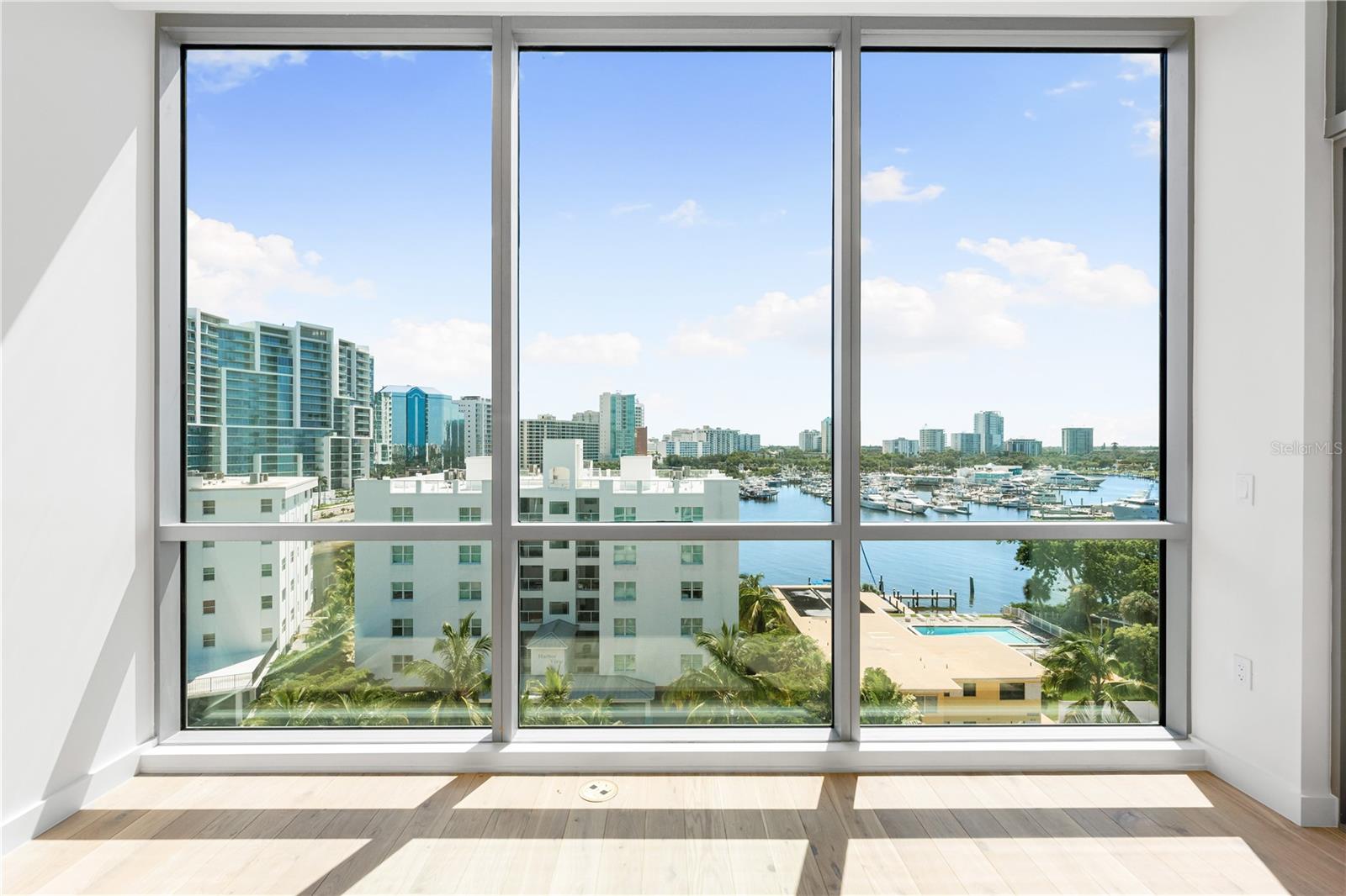 111 GOLDEN GATE PT #602