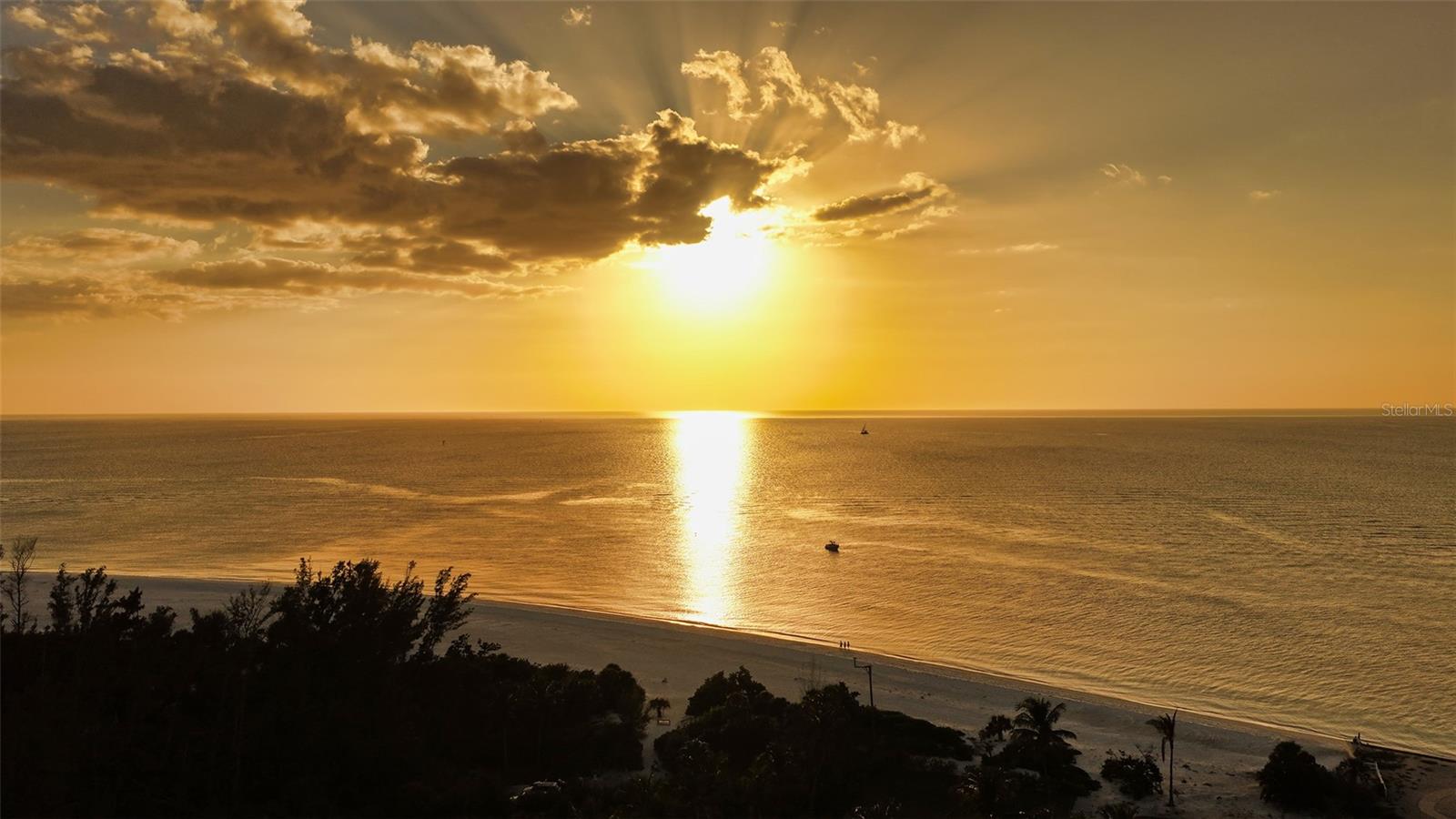 1418 JOHN RINGLING PKWY