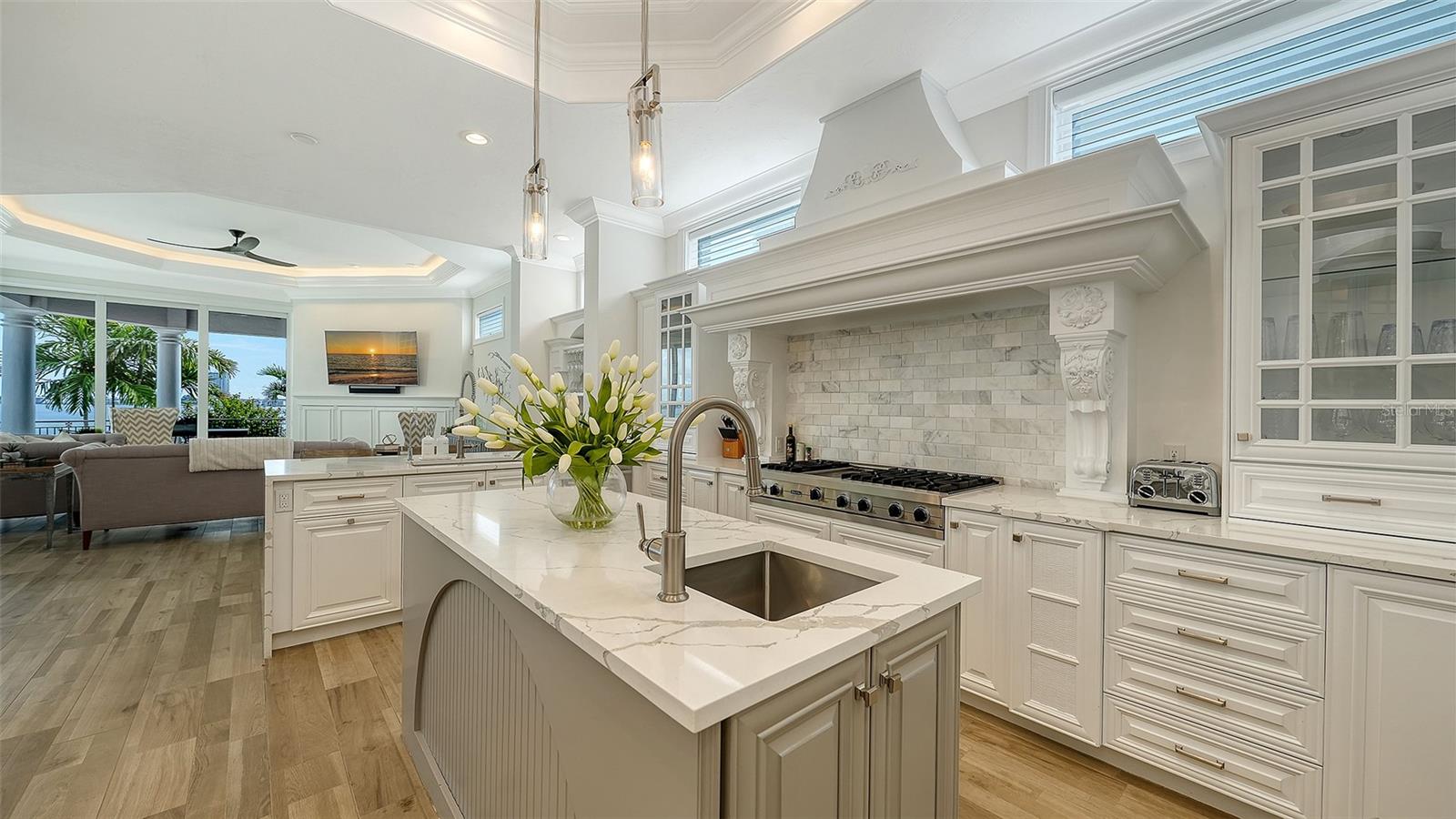 1418 JOHN RINGLING PKWY