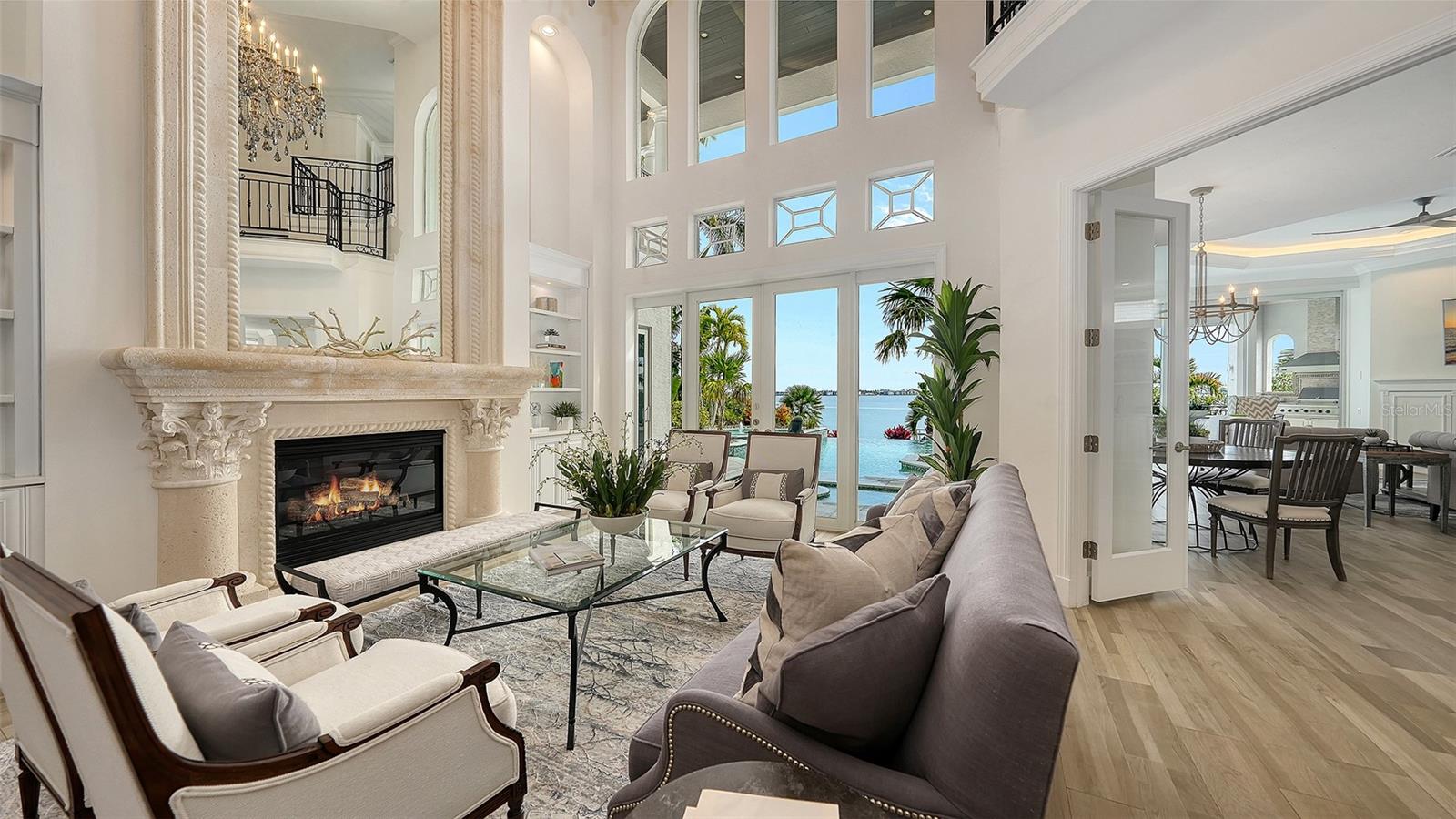 1418 JOHN RINGLING PKWY