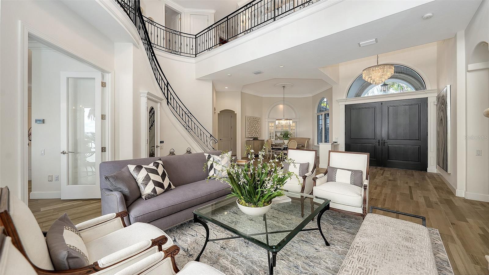 1418 JOHN RINGLING PKWY