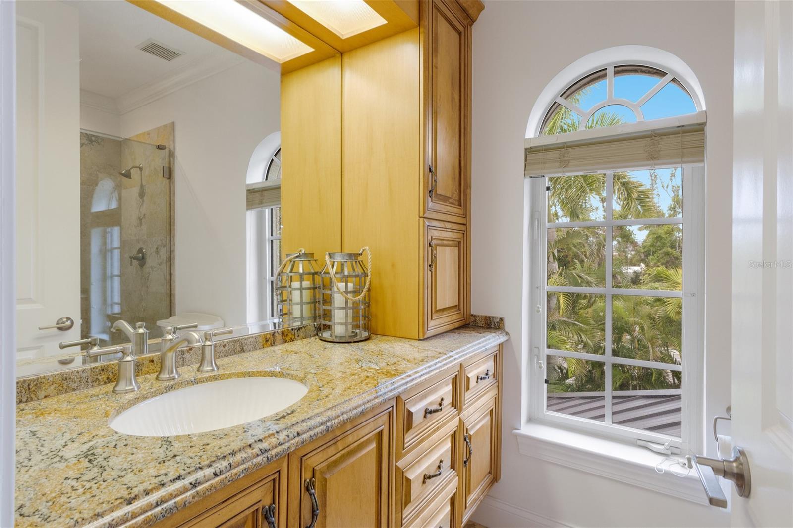 1418 JOHN RINGLING PKWY