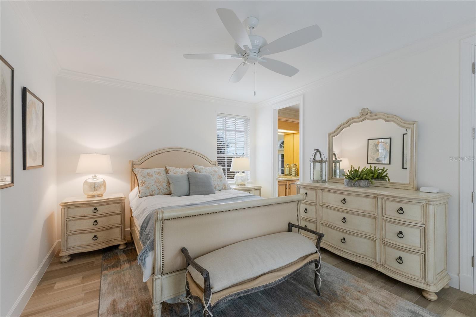 1418 JOHN RINGLING PKWY