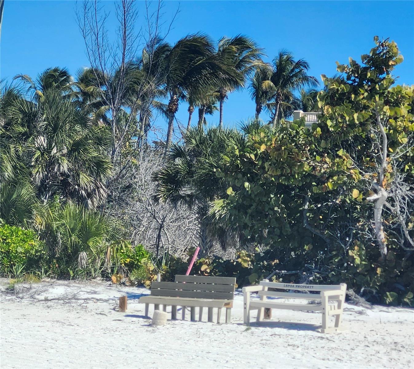 1418 JOHN RINGLING PKWY