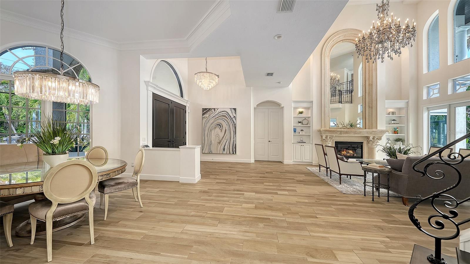 1418 JOHN RINGLING PKWY