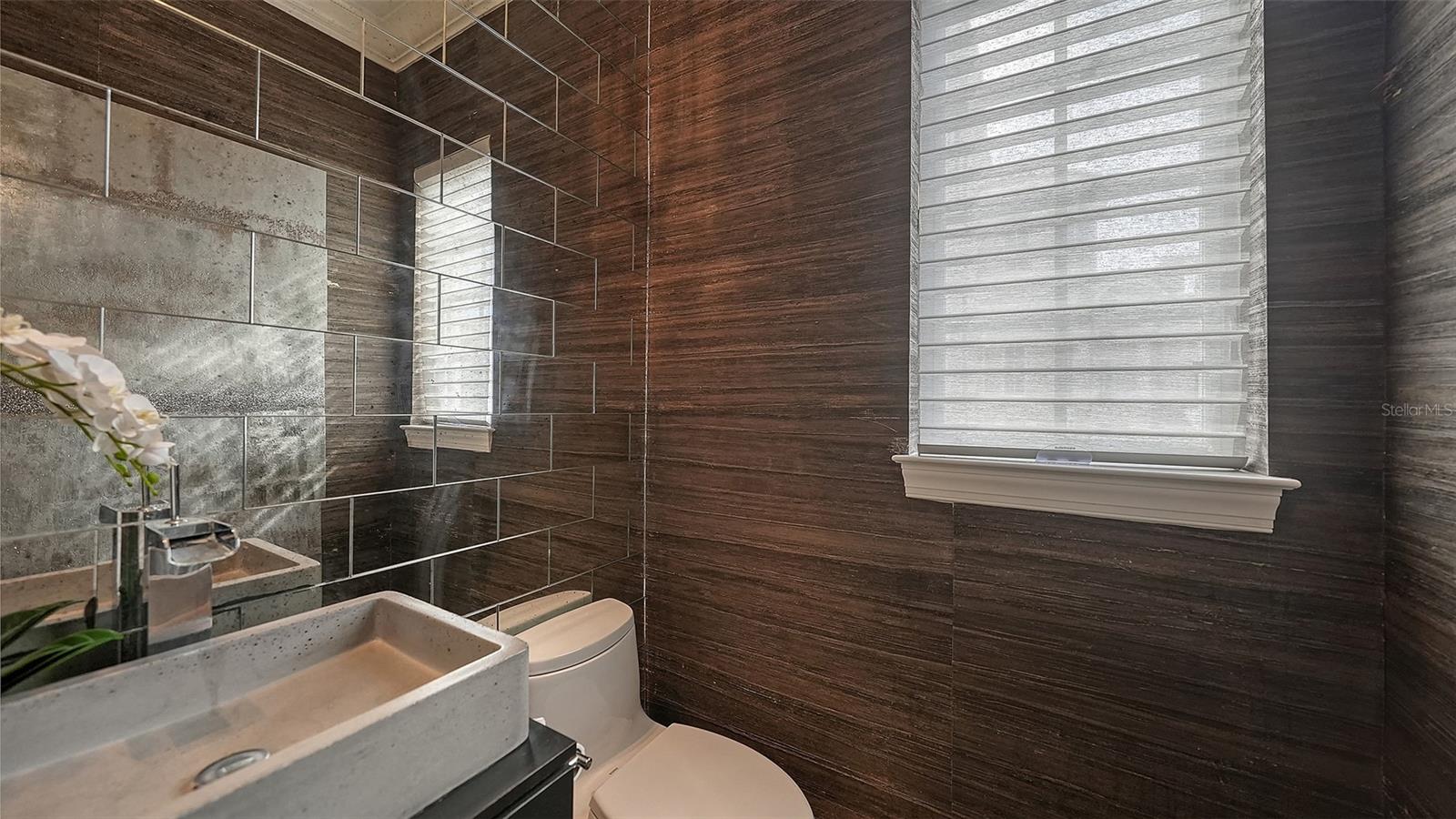 1418 JOHN RINGLING PKWY