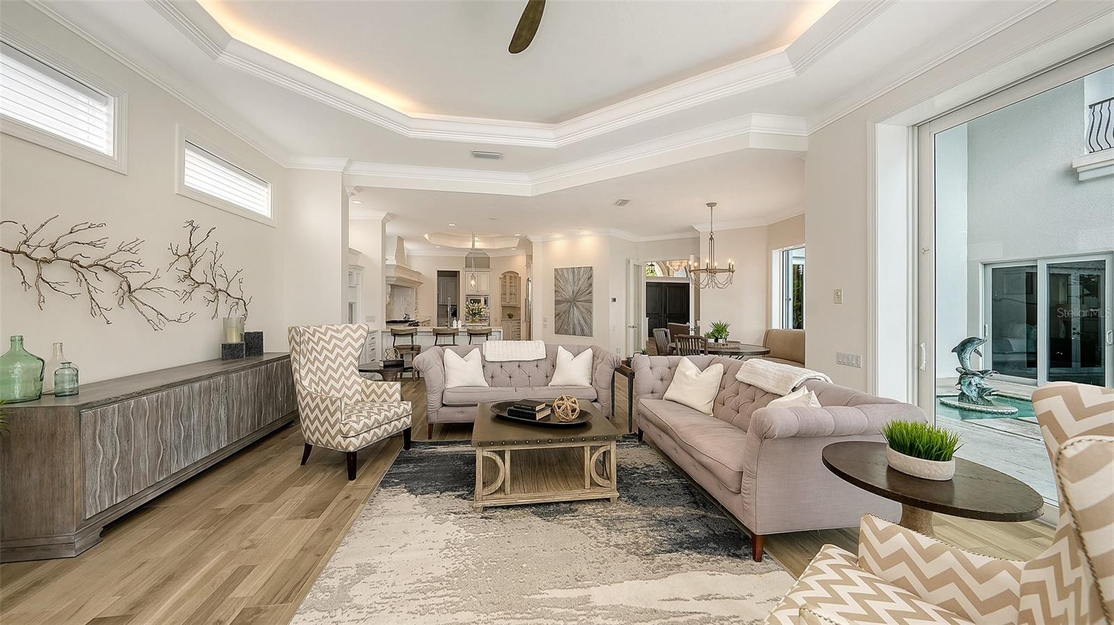 1418 JOHN RINGLING PKWY