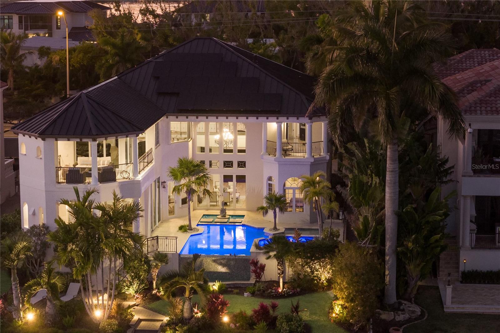 1418 JOHN RINGLING PKWY