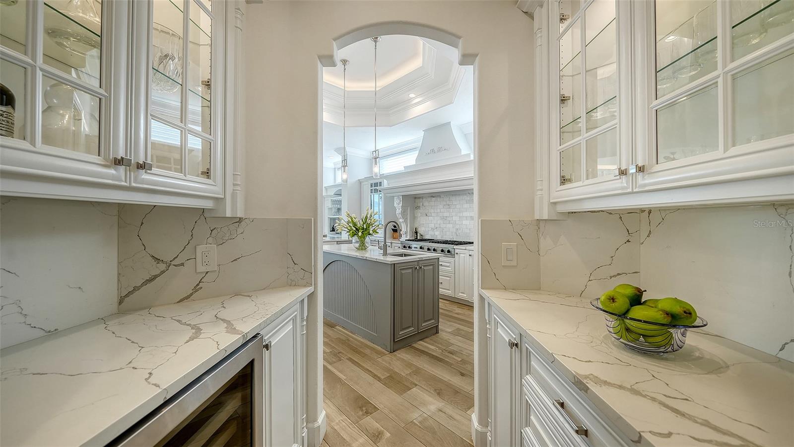 1418 JOHN RINGLING PKWY