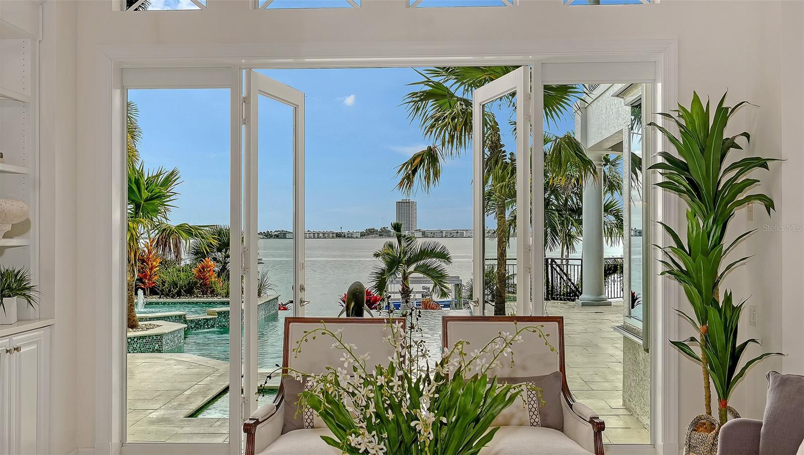 1418 JOHN RINGLING PKWY