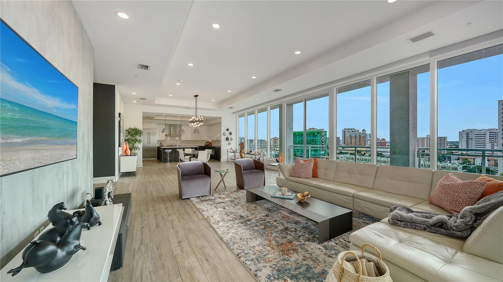 540 N TAMIAMI TRL #1004