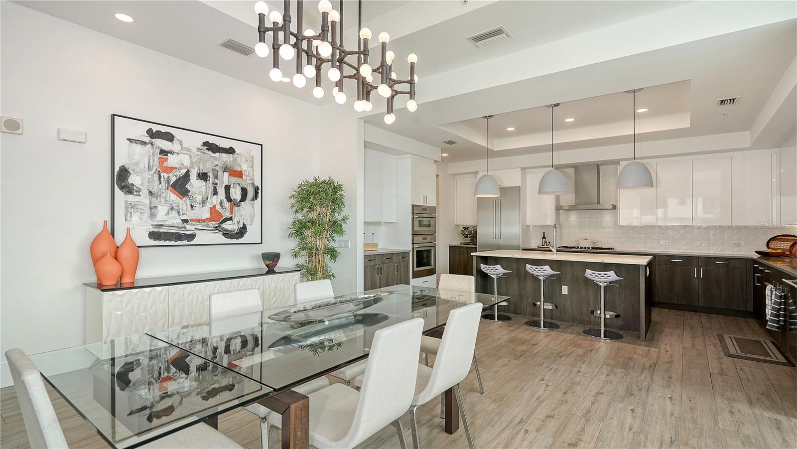 540 N TAMIAMI TRL #1004