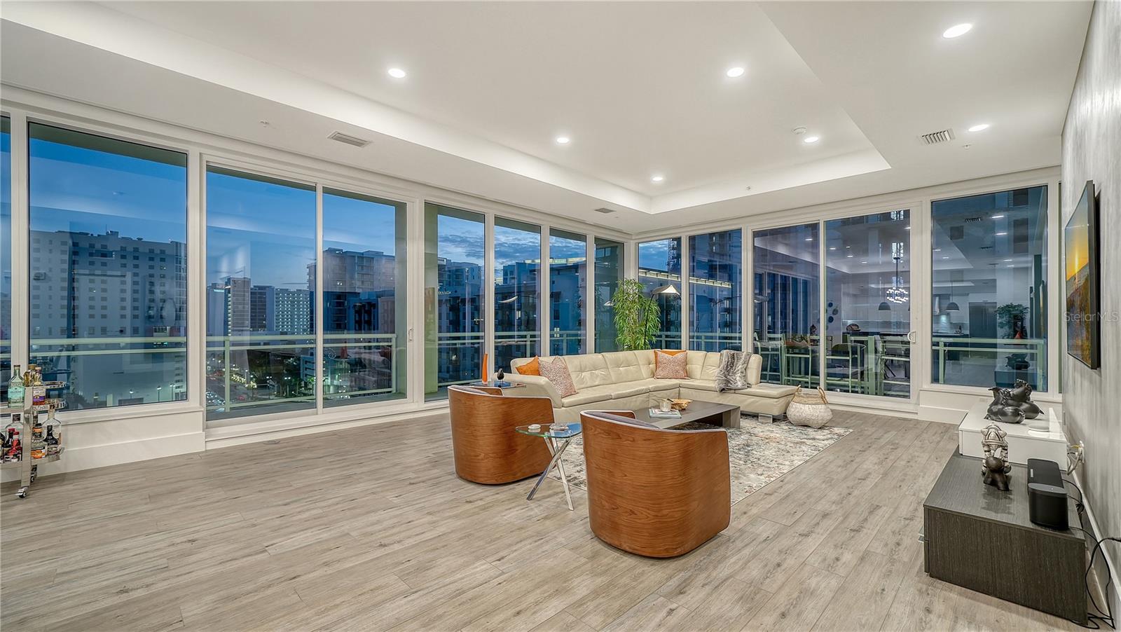 540 N TAMIAMI TRL #1004