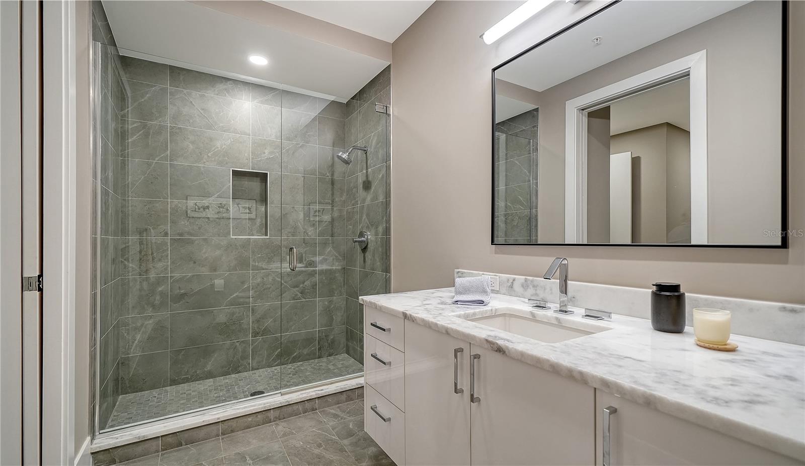 540 N TAMIAMI TRL #1004