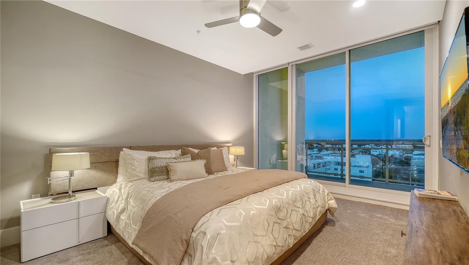 540 N TAMIAMI TRL #1004