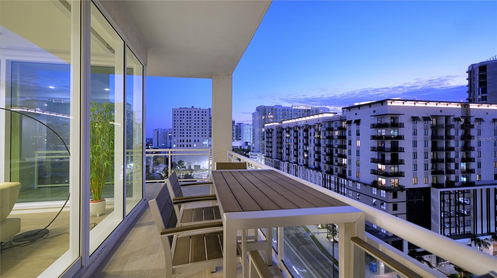 540 N TAMIAMI TRL #1004