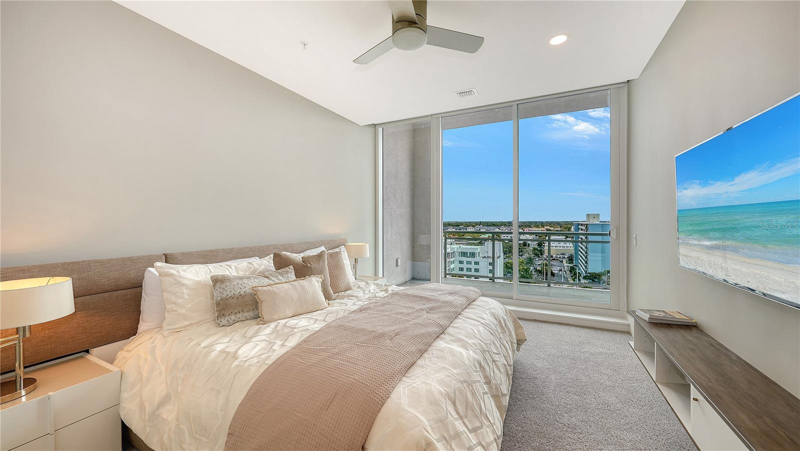 540 N TAMIAMI TRL #1004