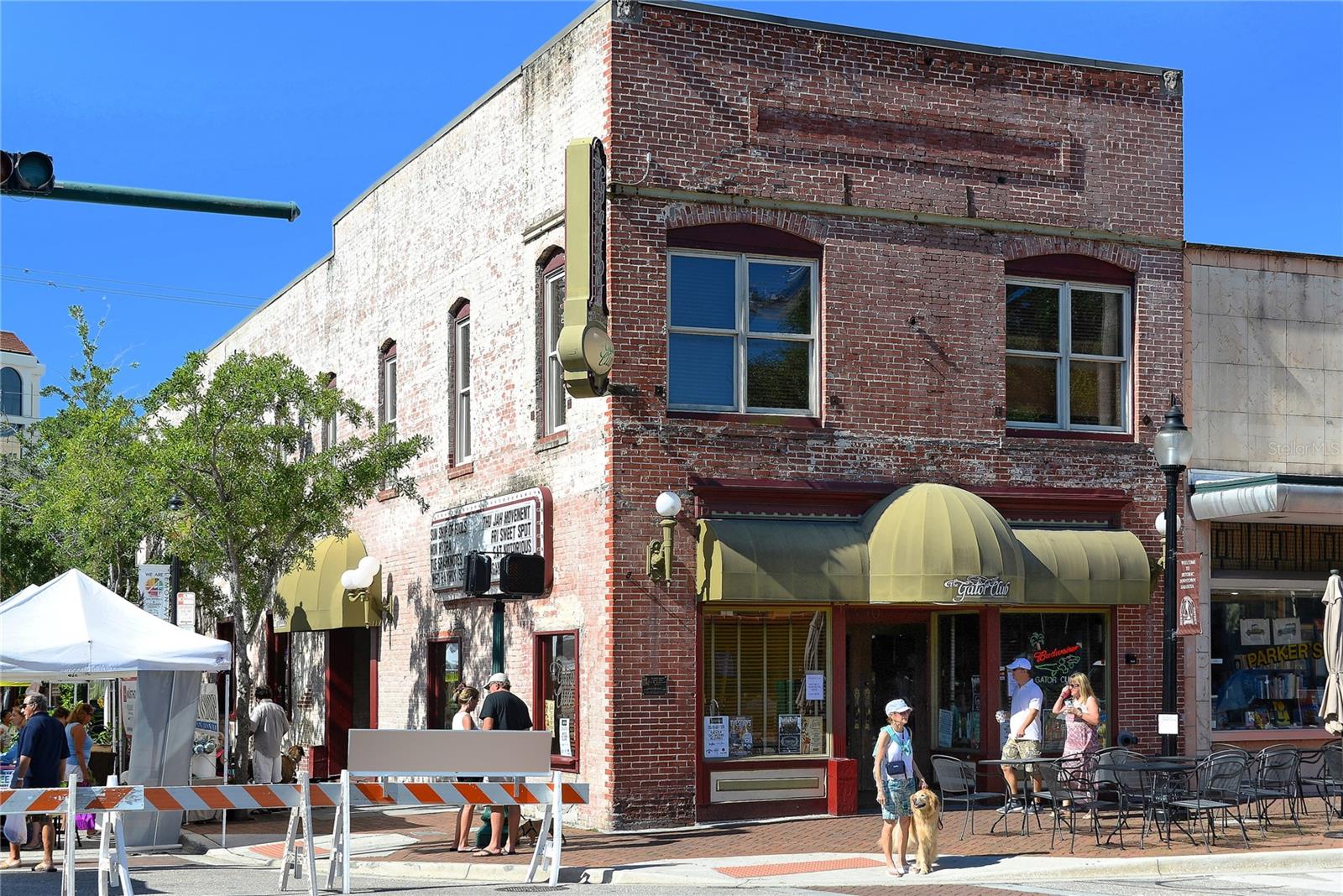 211 COSMOPOLITAN CT #211