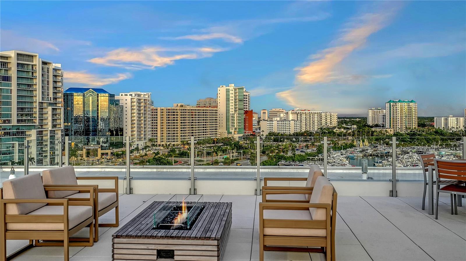 111 GOLDEN GATE PT #801PH