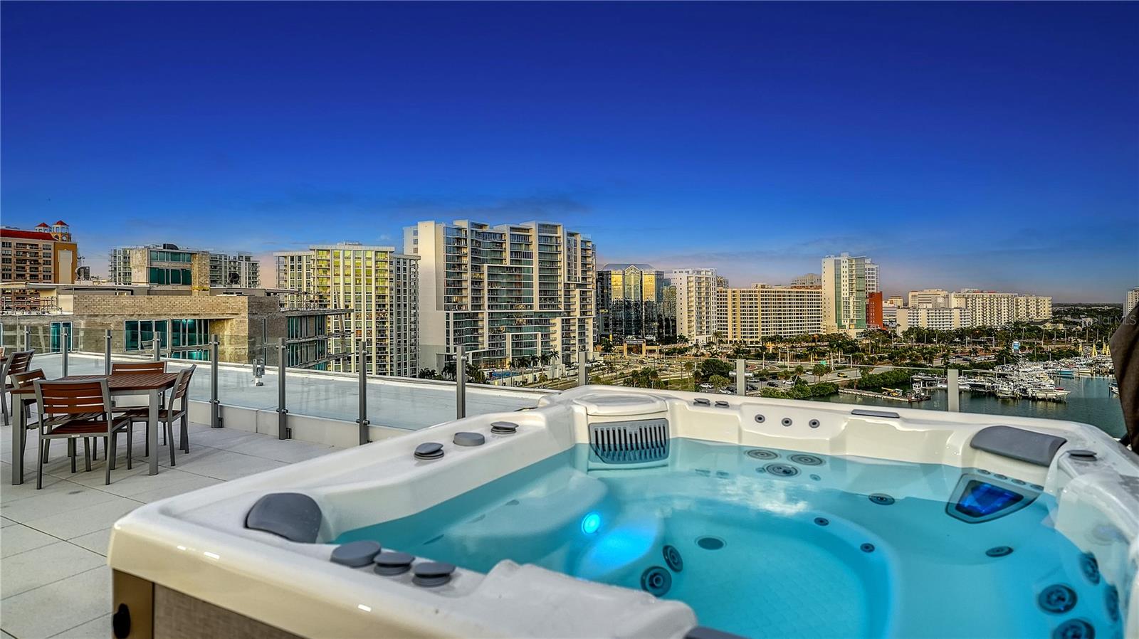 111 GOLDEN GATE PT #801PH