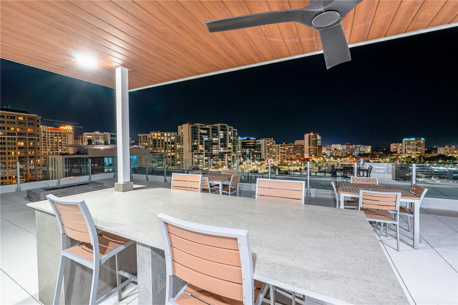 111 GOLDEN GATE PT #801PH