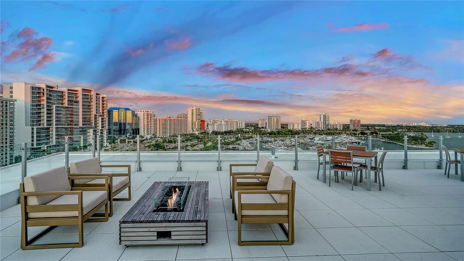 111 GOLDEN GATE PT #801PH