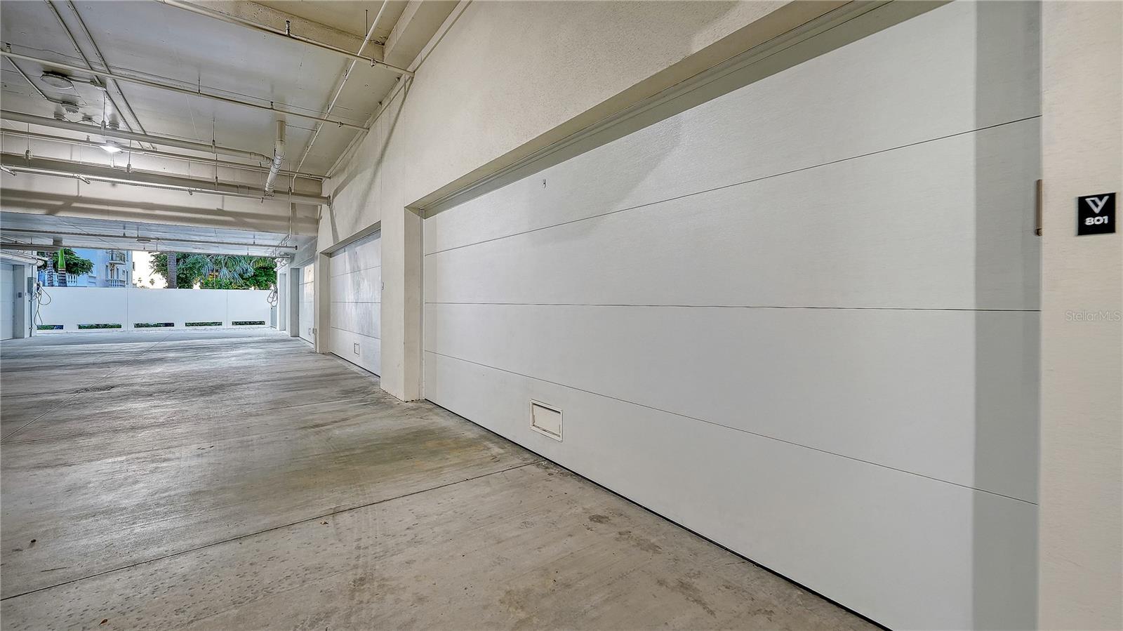 111 GOLDEN GATE PT #801PH