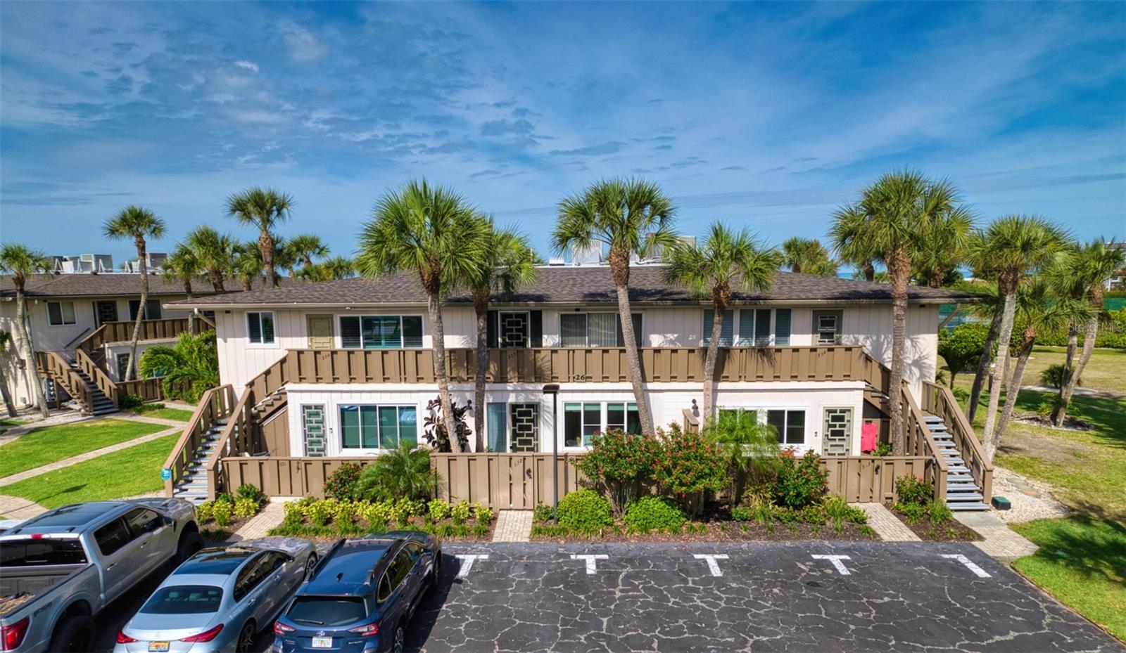 6701 GULF OF MEXICO DR #332
