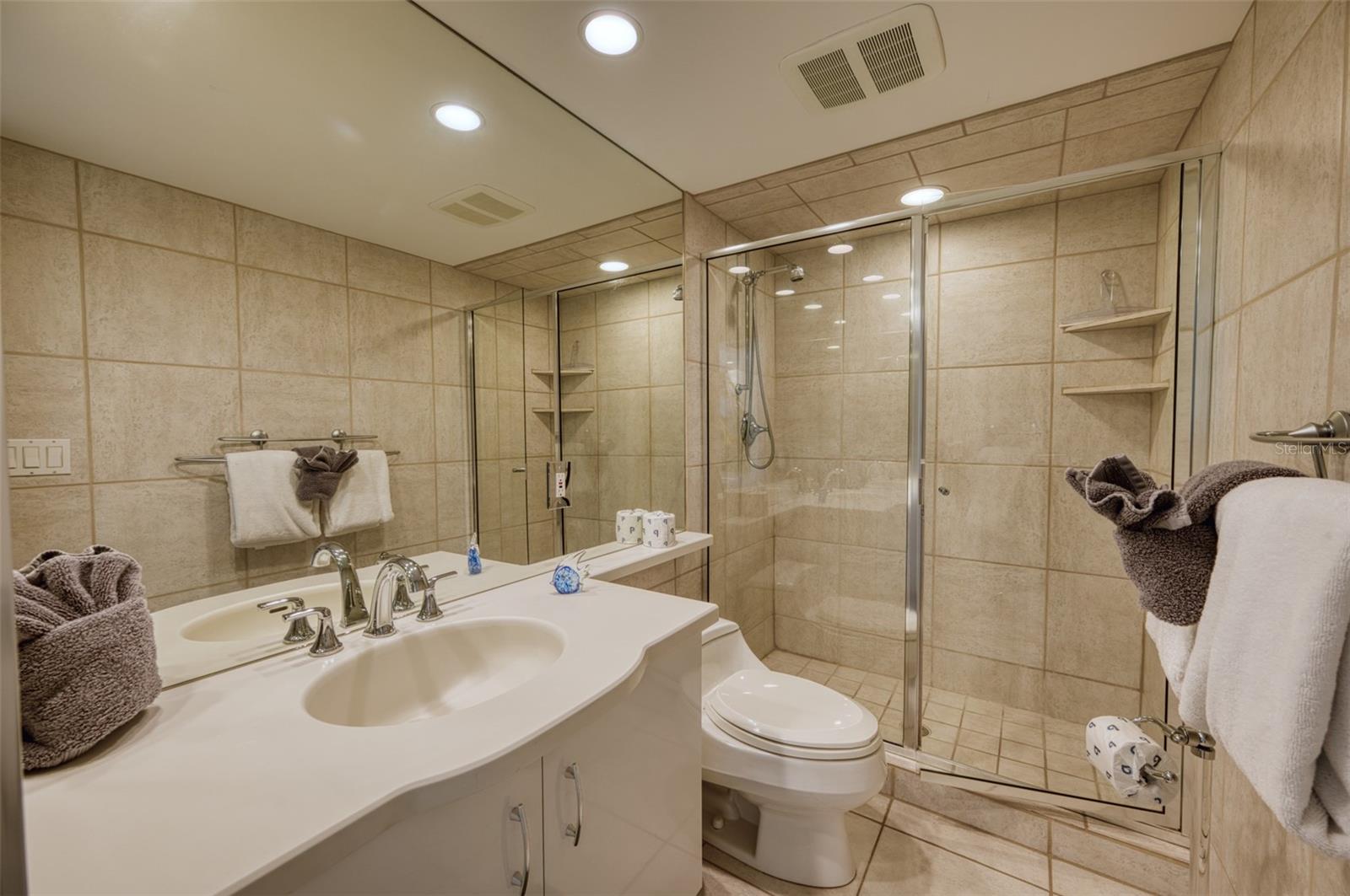 6701 GULF OF MEXICO DR #332