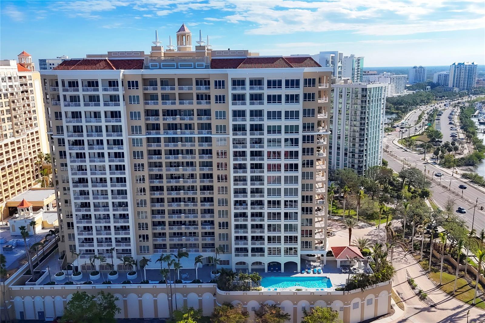 35 WATERGATE DR #1203