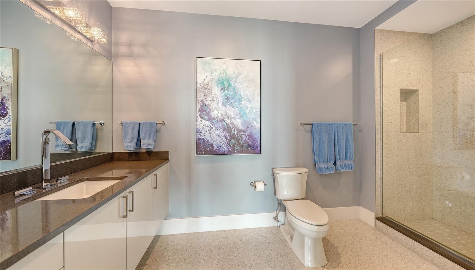 540 N TAMIAMI TRL #804