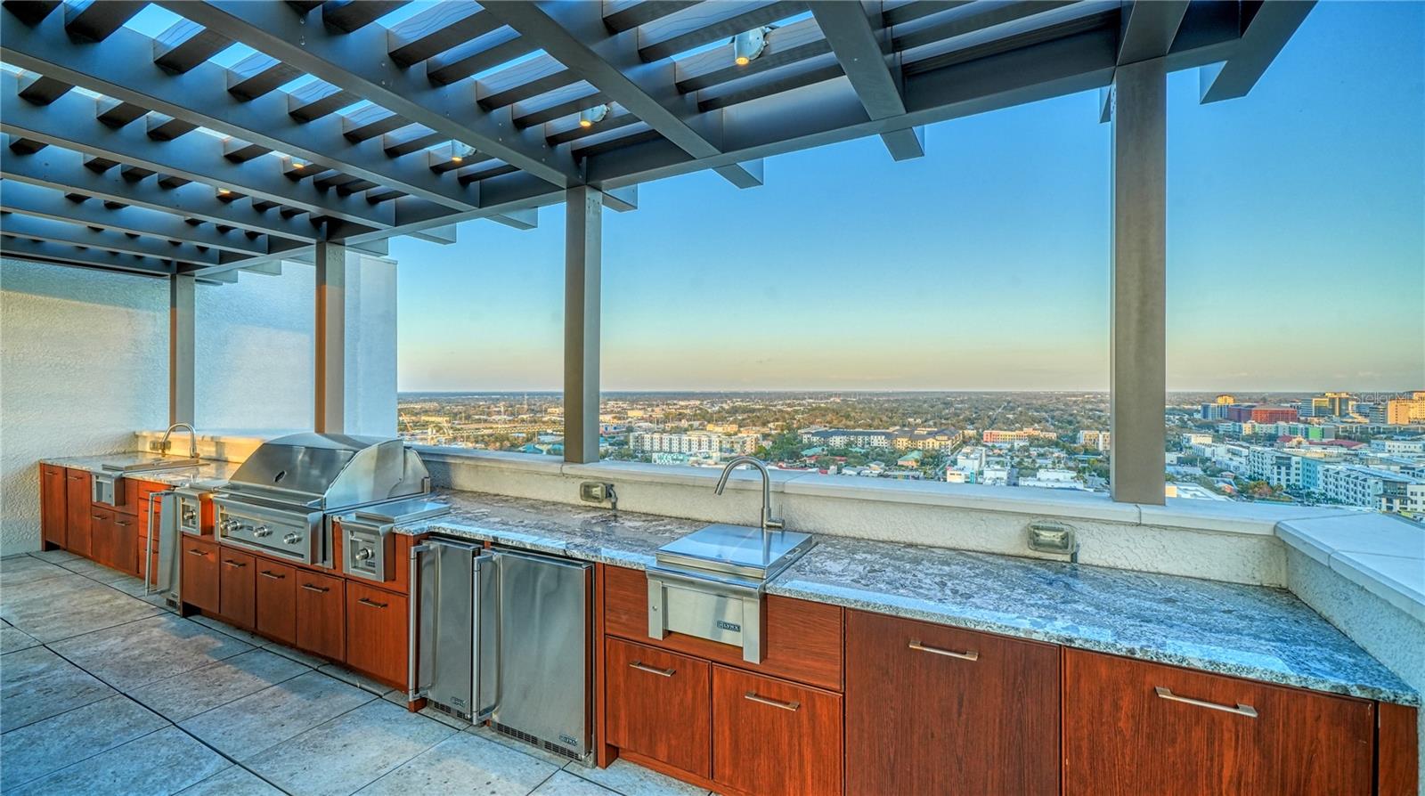 540 N TAMIAMI TRL #804