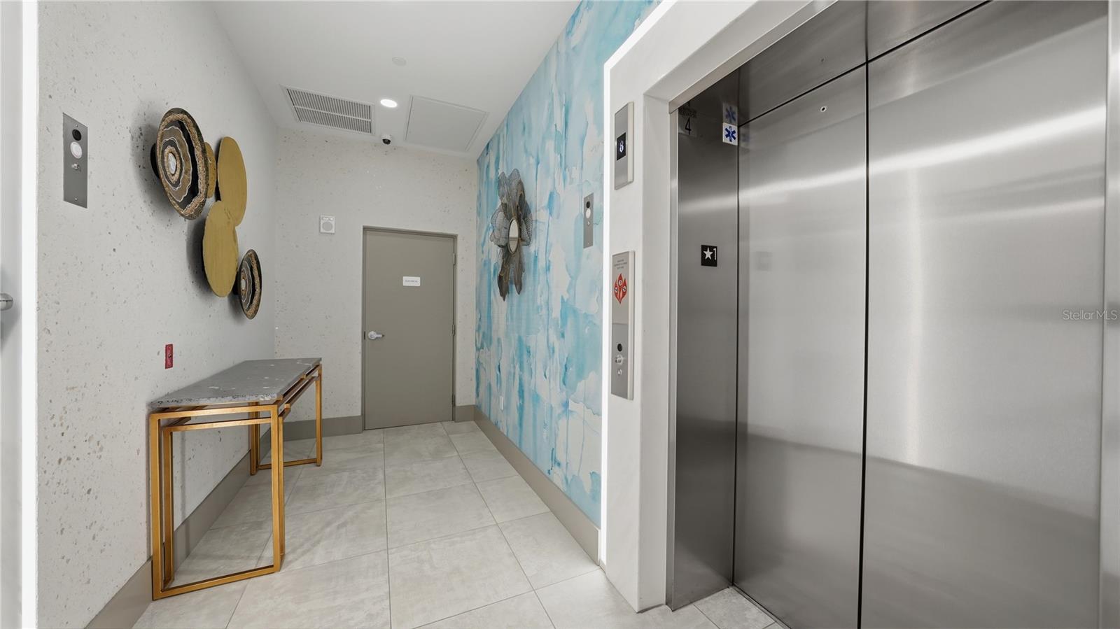 540 N TAMIAMI TRL #804