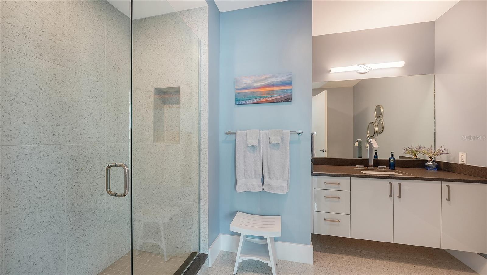 540 N TAMIAMI TRL #804