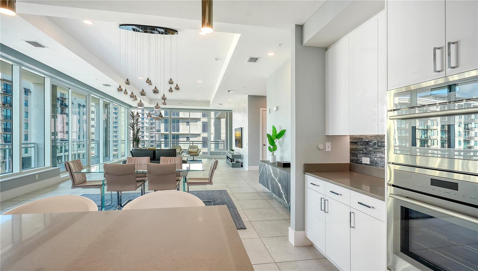 540 N TAMIAMI TRL #804