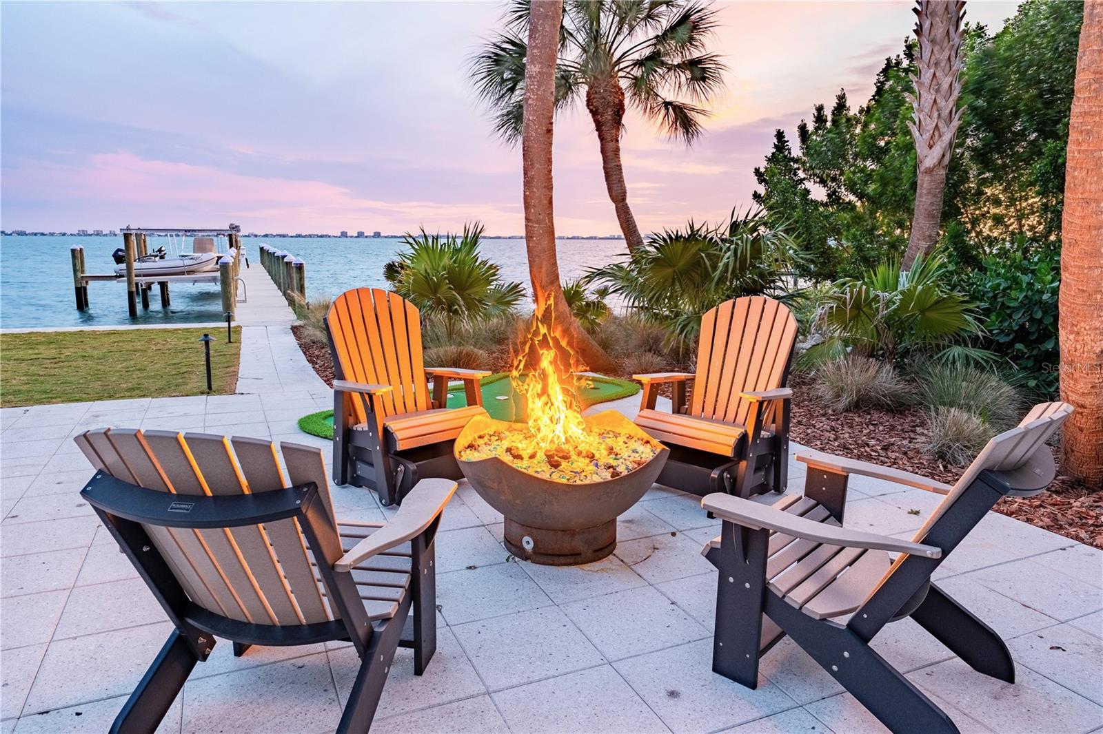 350 S SHORE DR