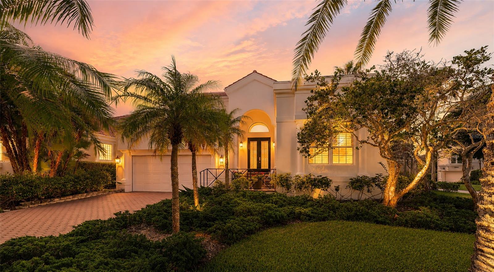3563 FAIR OAKS LN