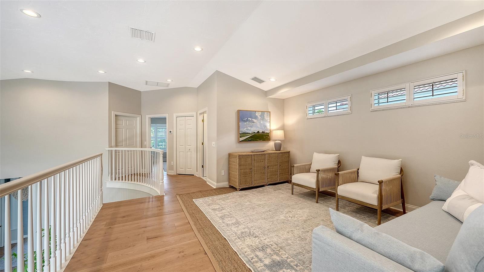3563 FAIR OAKS LN