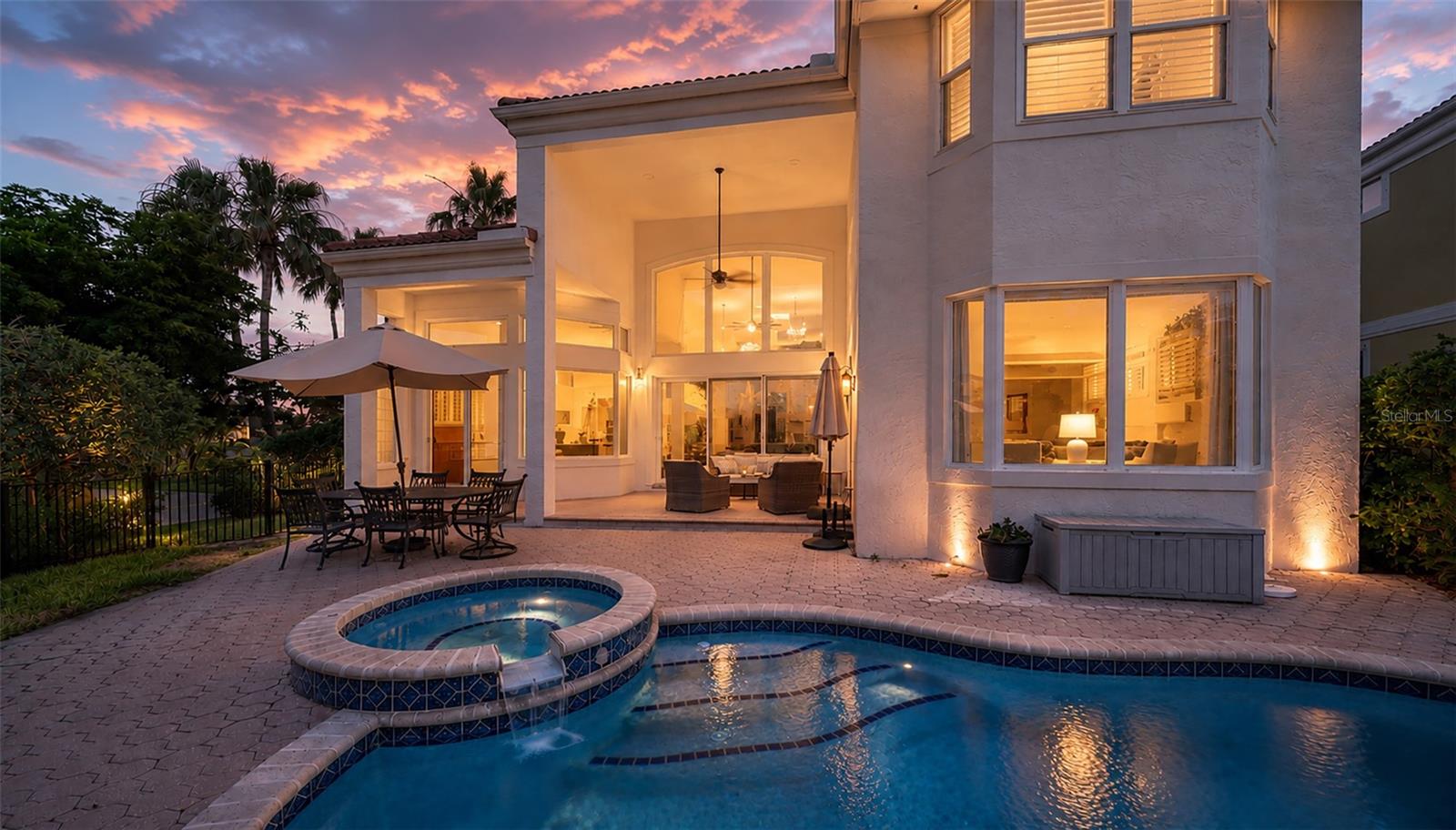 3563 FAIR OAKS LN
