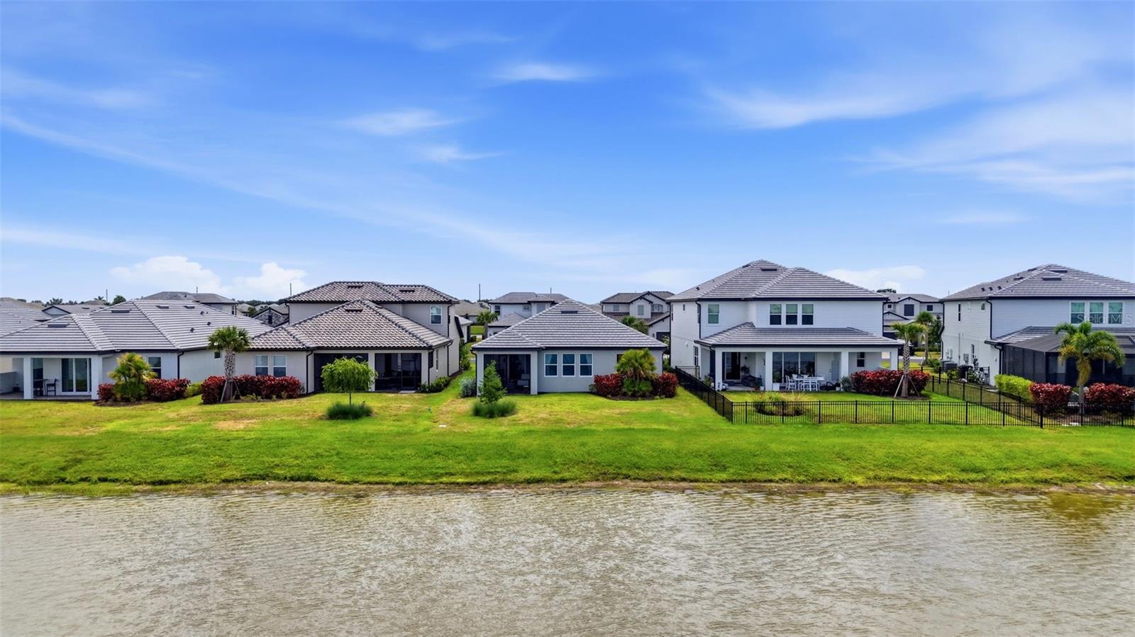 17325 SAVORY MIST CIR